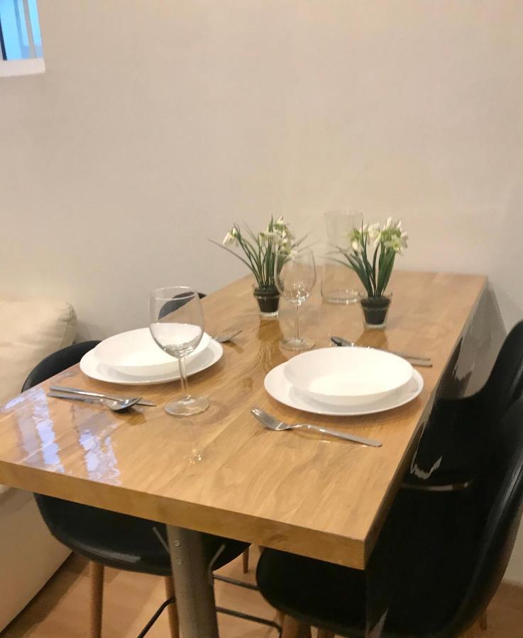 Por Amor De Dios Apartamento Apartment เซบีญา ภายนอก รูปภาพ